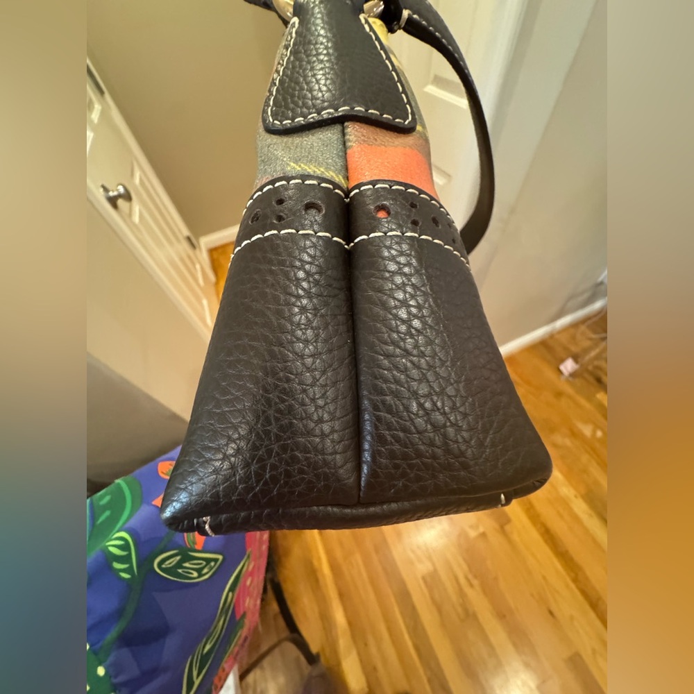 Dooney & Bourke - Patched Plaid Collection Coated Canvas Baguette Shoulder Bag - Picture 6 of 12